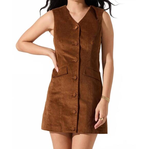 ASTR Dresses & Skirts - NEW ASTR gisselle mini dress in camel